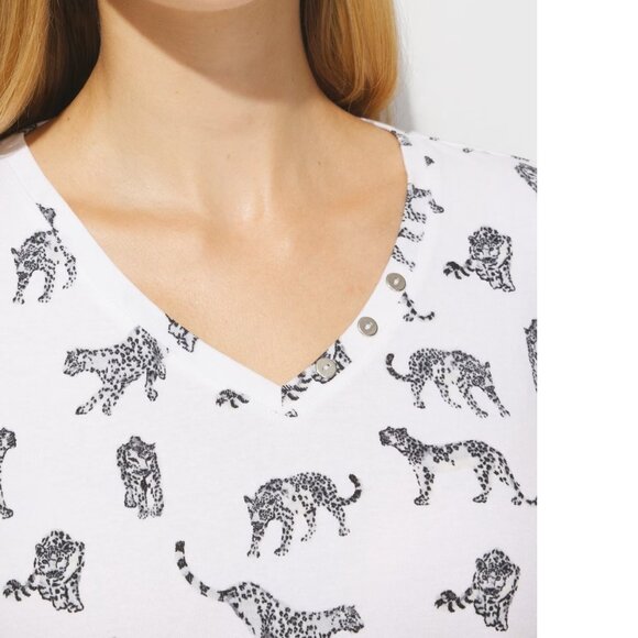 Chico's Leaping Leopard Lindsey Tee - Picture 4 of 9